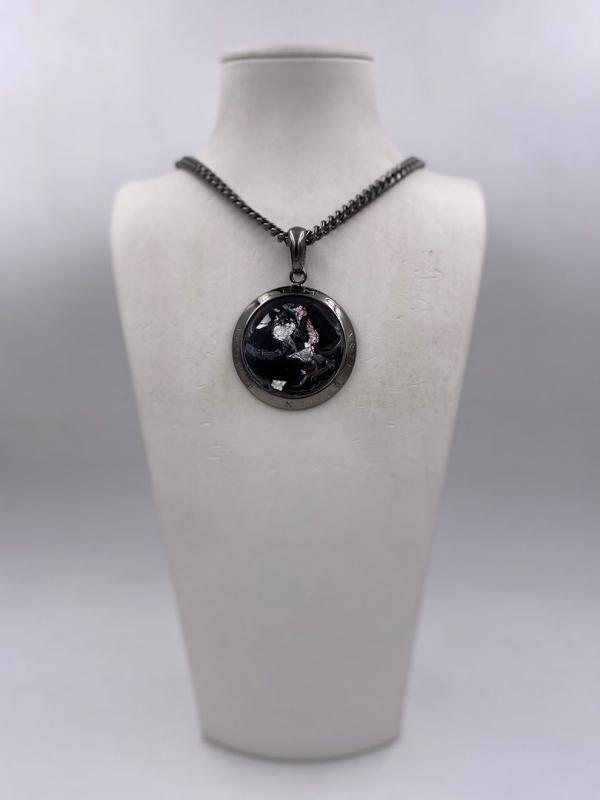 Collana in ottone anallergico, colore nero fumé