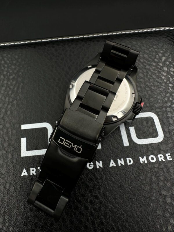 GMT