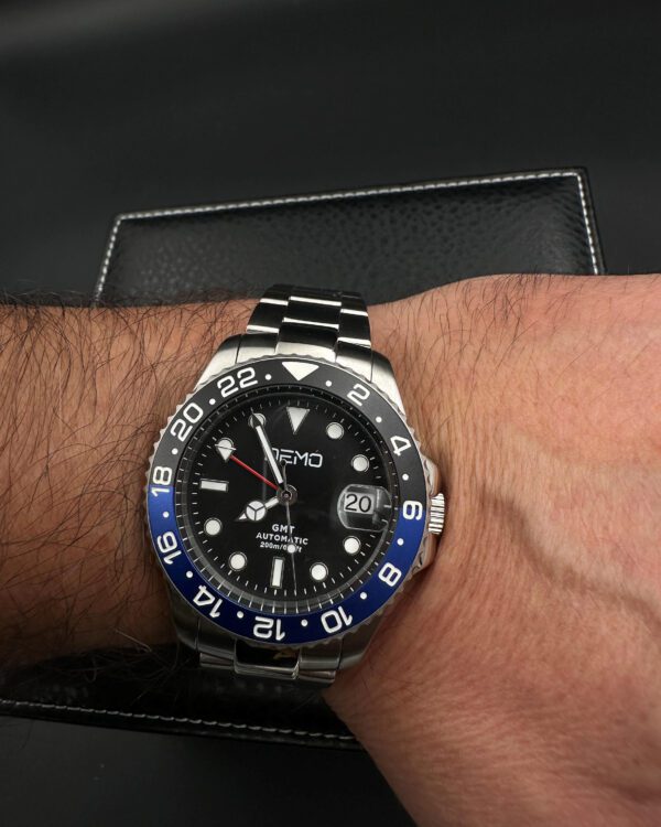 GMT