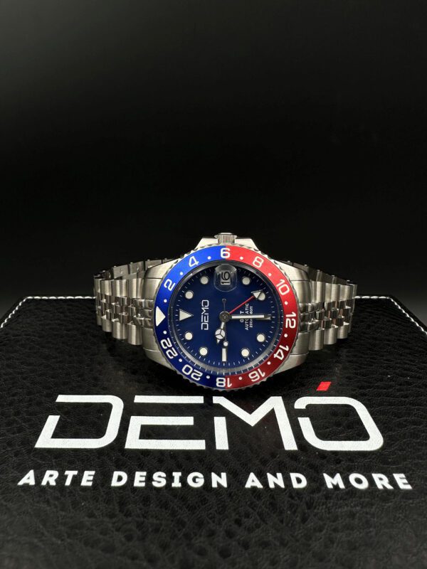 GMT