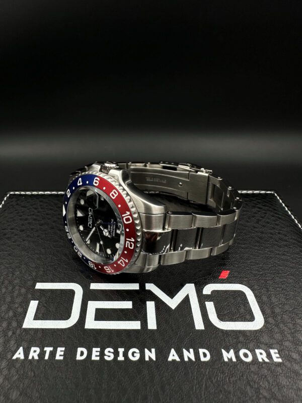 GMT