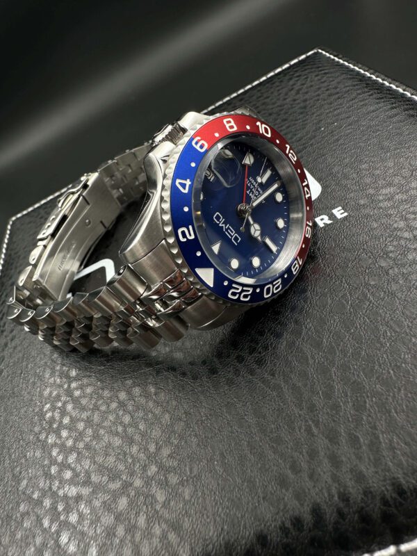 GMT