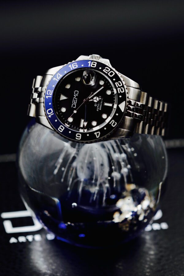 GMT