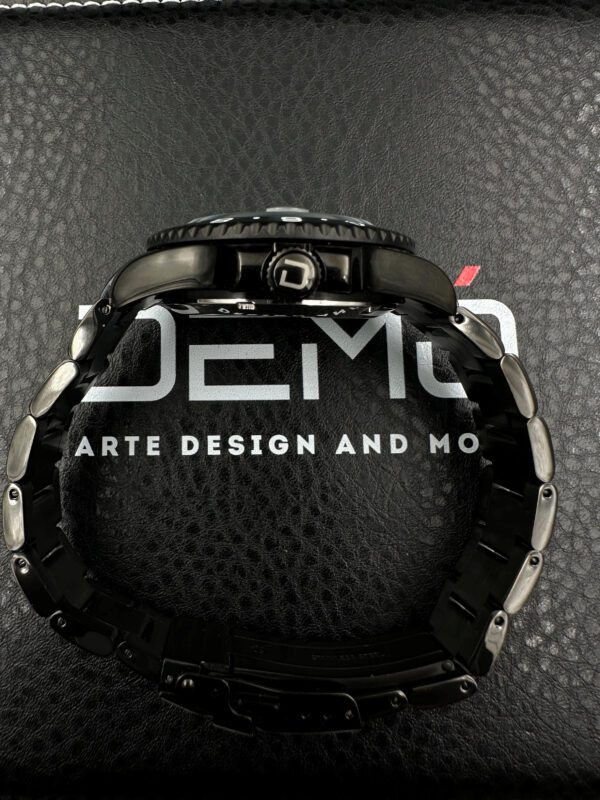 GMT