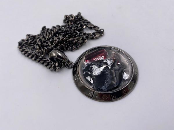 Collana in ottone anallergico, colore nero fumé