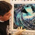 Guarda nell'occhio il delfino