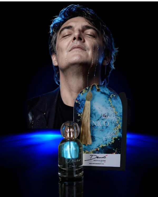 pokecut_photoEnhance_1764340339834